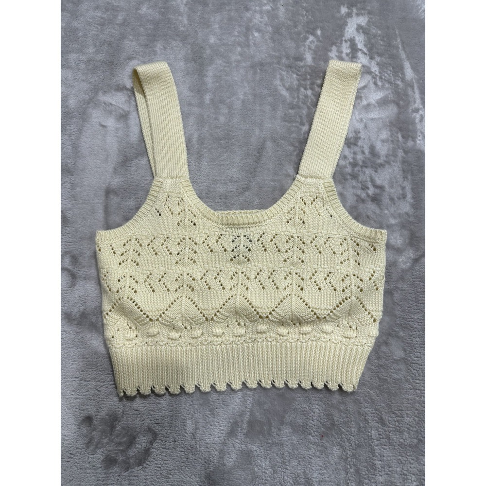 Sky and Sparrow Halter Top Women's Size XS Cream Color Wide Strap Cropped EUC